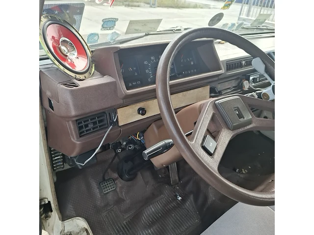 Camper mitsubishi, l 300, bouwjaar 1987 - afbeelding 8 van  40