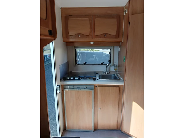 Camper sea/mc louis, sea m100 alkoof, wit, bouwjaar 2006 - afbeelding 30 van  79
