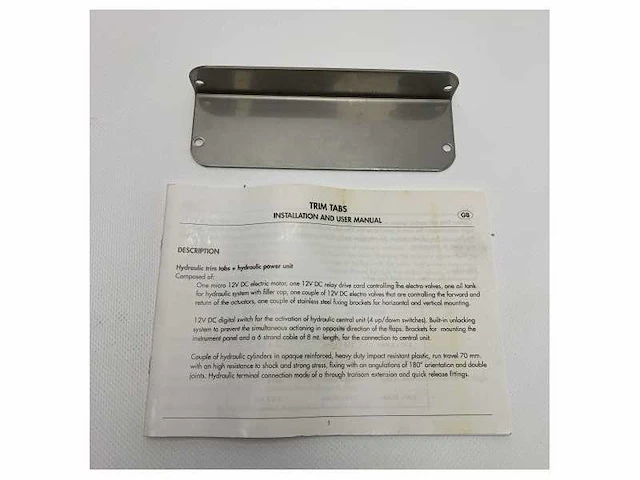 Can mc1000 trim tab kit without the stainless steel tabs 12v - 489220 - afbeelding 6 van  10