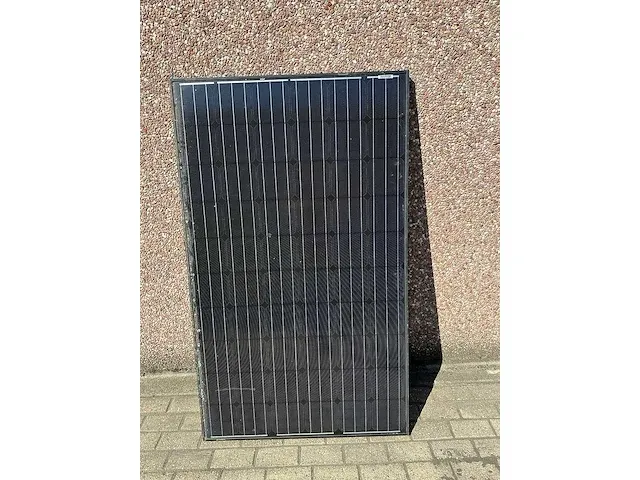 Canadian solar - set van 12 gebruikte zonnepanelen (245 wp) en gebruikte jfy sunseed 3000tl omvormer - afbeelding 2 van  5