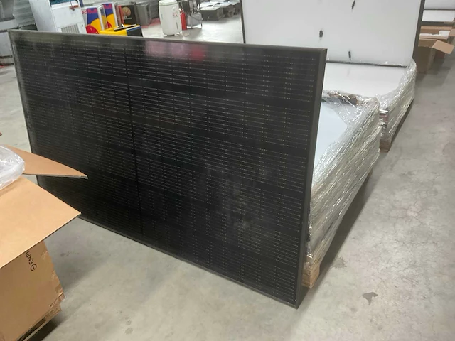 Canadian solar cs3l-360ms zonnepaneel (12x) - afbeelding 3 van  5