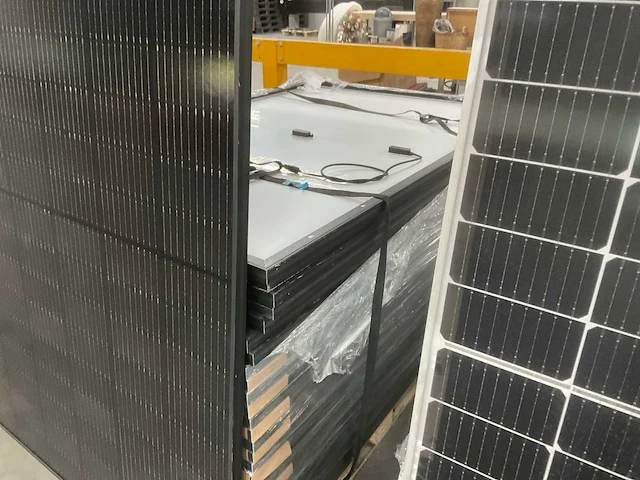Canadian solar cs6r 400ms zonnepaneel (26x) - afbeelding 3 van  4