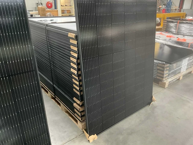Canadian solar cs6r 400ms zonnepaneel (34x) - afbeelding 2 van  4