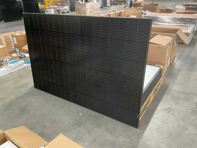Canadian solar cs6r-400ms zonnepaneel (6x) - afbeelding 1 van  5