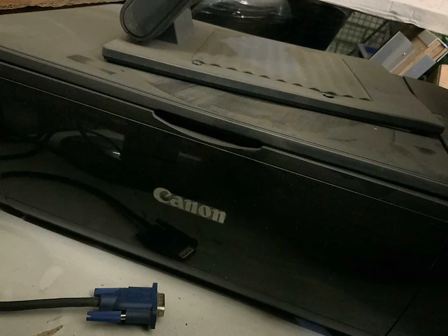 Cannon printer- hp computers-philips beeldscherm - afbeelding 4 van  5