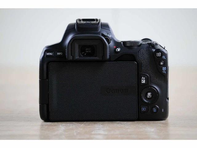Canon - eos 250d + ef-s 18-55mm is stm lens - fotocamera - afbeelding 10 van  12