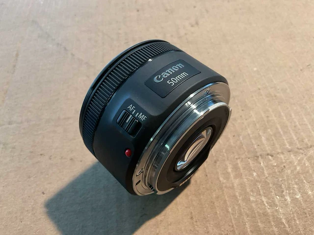 Canon ef camera lens - afbeelding 1 van  2