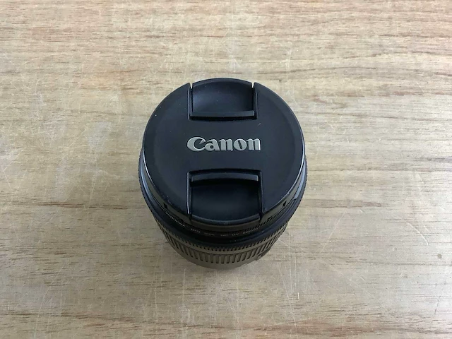 Canon eos 200d + ef-s 18-55mm 4.0-5.6 is stm slr camerakit 24.2mp cmos 6000 x 4000pixels zwart - afbeelding 9 van  10