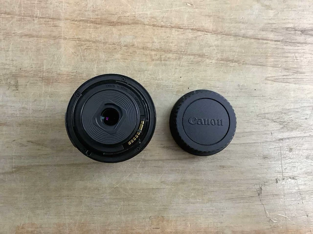 Canon eos 250d + ef-s 18-55mm is stm - zwart - afbeelding 3 van  12
