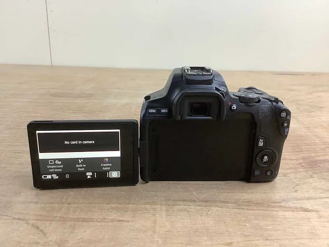 Canon eos 250d + ef-s 18-55mm is stm - zwart - afbeelding 11 van  12