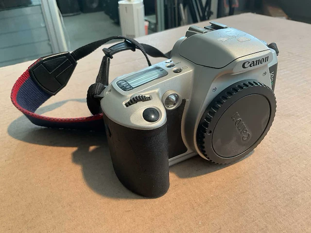 Canon eos 500 n fotocamera - afbeelding 1 van  4