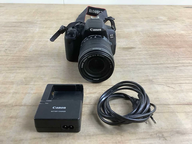 Canon eos 700d + ef-s 18-135mm - afbeelding 2 van  7