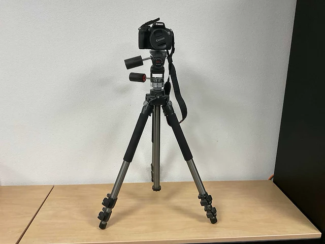 Canon eos 800 d fotocamera met extra lens en accessoires - afbeelding 8 van  8