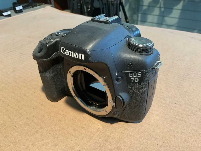 Canon eos7d digitale fotocamera - afbeelding 2 van  4