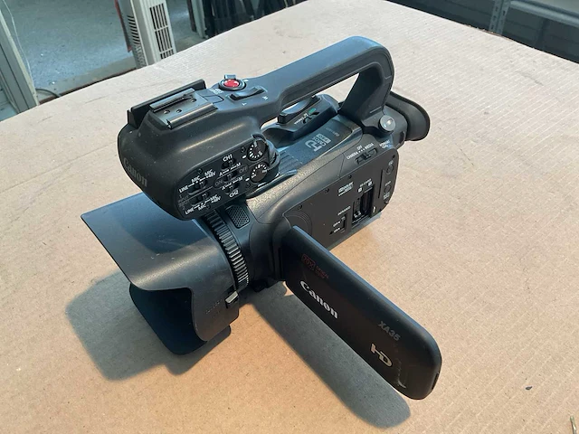 Canon hd cmos pro videocamera - afbeelding 1 van  4