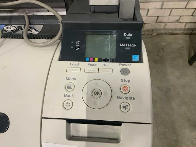 Canon ipf670 groot formaat inktjetprinter - afbeelding 3 van  4