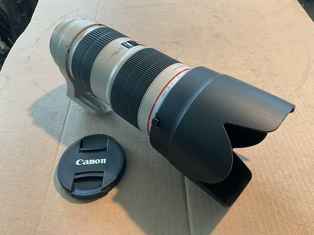 Canon zoom ef camera lens - afbeelding 2 van  2