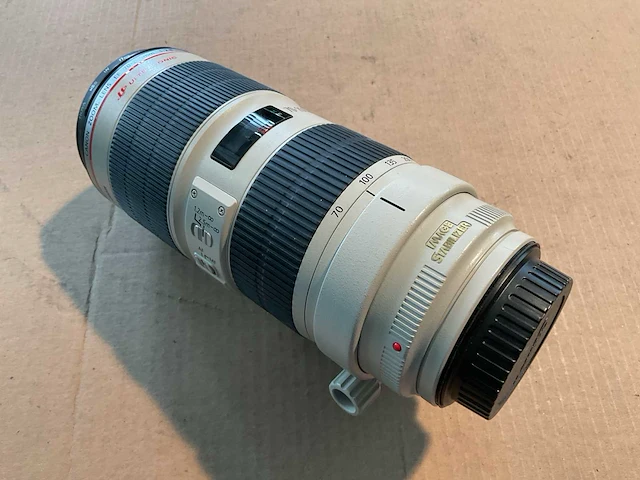 Canon zoom ef camera lens - afbeelding 1 van  2