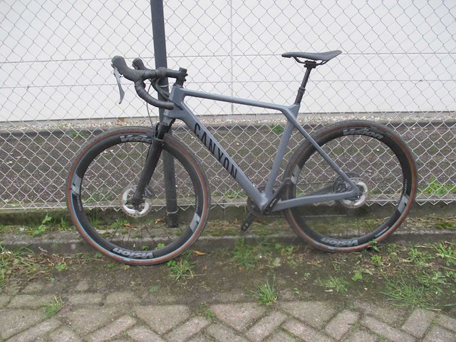 Canyon grizl - fiets - cf sl carbon gravel bike r095 - stadsfiets - afbeelding 1 van  13