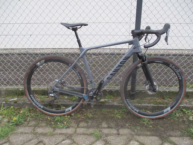 Canyon grizl - fiets - cf sl carbon gravel bike r095 - stadsfiets - afbeelding 11 van  13