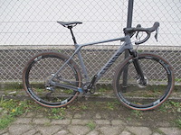 Canyon grizl - fiets - cf sl carbon gravel bike r095 - stadsfiets - afbeelding 11 van  13