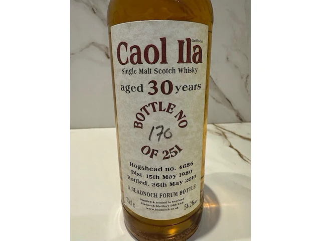 Caol ila 30 year old – distilled 1980, bottled 2010 – single cask hogshead #4686 – bladnoch forum – 700ml – 54.2%, caol ila - afbeelding 3 van  5
