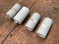 Capacitor (4x) - afbeelding 2 van  3
