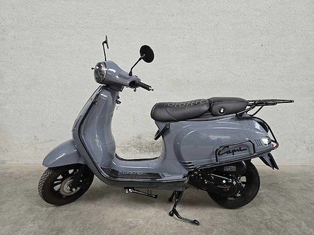 Capri - bromscooter - classic - 4t 45km uitvoering frg35k - afbeelding 1 van  8