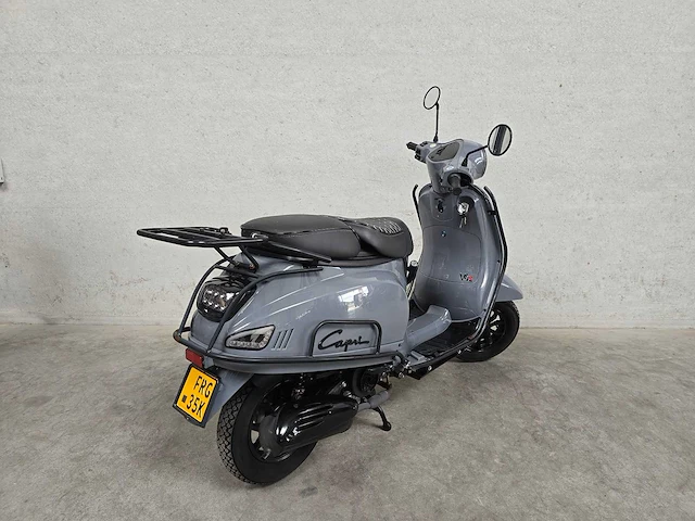 Capri - bromscooter - classic - 4t 45km uitvoering frg35k - afbeelding 5 van  8
