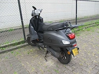 Capri - bromscooter - riva wy50qt-86 injectie - scooter - afbeelding 3 van  12