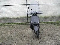 Capri cl 50 riva injectie - bromscooter - classic wy50qt-86 - scooter - afbeelding 5 van  11