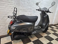 Capri cl riva 45 km bromscooter 4takt - afbeelding 5 van  7