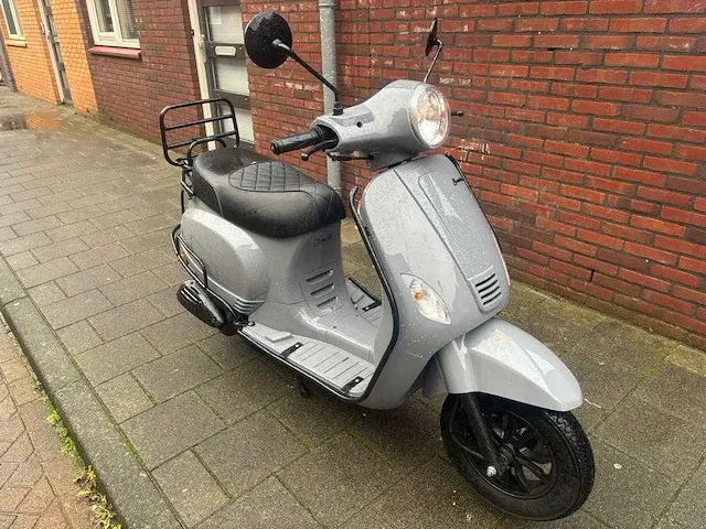Capri classic wy50qt-86 scooter, fgg-07h - afbeelding 4 van  5