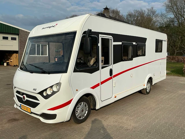 Capron - sunlight - ducato 130 pk multijet - camper - afbeelding 1 van  53