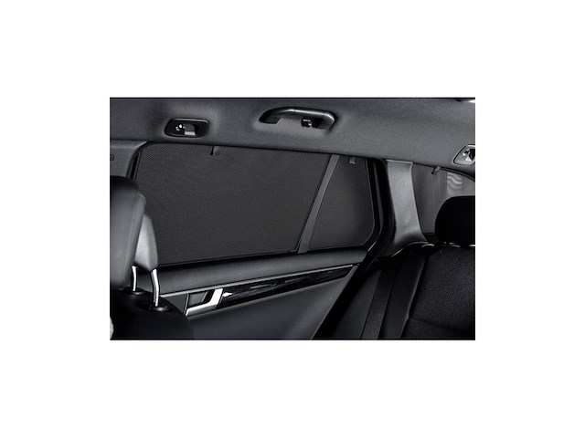 Car shades privacy shades toyota corolla e21 5deurs 2019heden (alleen achterportieren 2delig) autozonwering - afbeelding 1 van  4