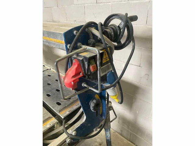 Carat p-3512 laser brugzaagmachine - afbeelding 7 van  8