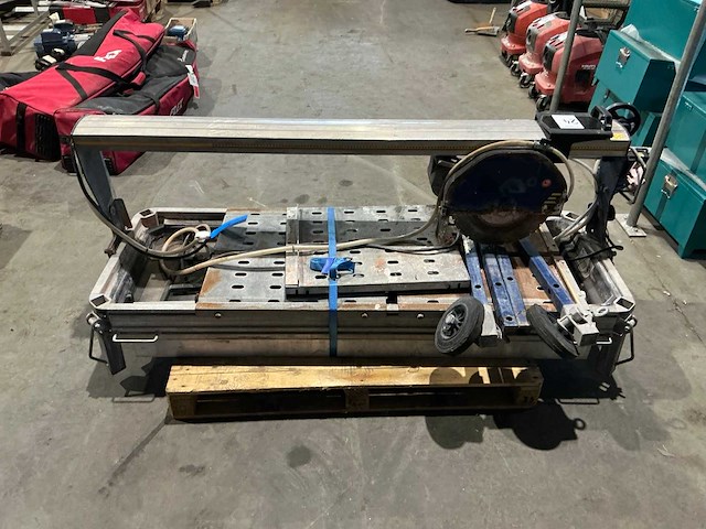 Carat p-3512 steenzaagmachine - afbeelding 5 van  8