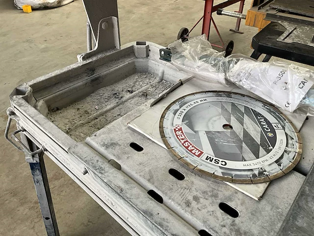 Carat p-3512 stenen zaagtafel - afbeelding 14 van  14