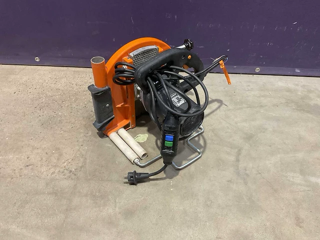 Carat w-3011 muurzaagmachine - afbeelding 2 van  3