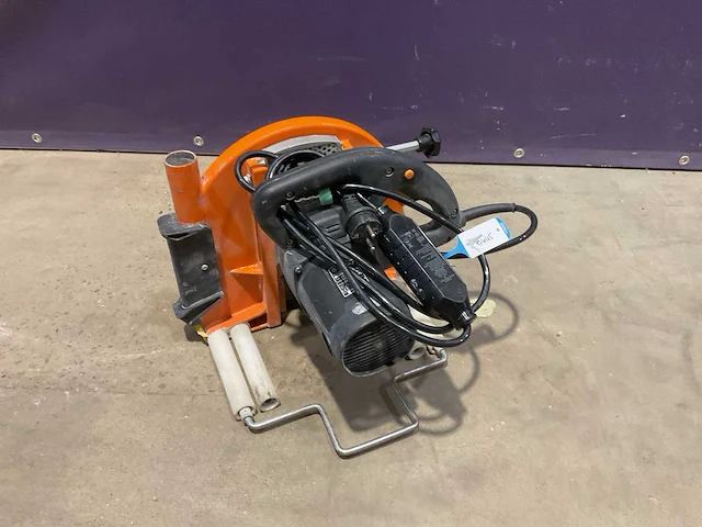 Carat w-3011 muurzaagmachine - afbeelding 2 van  4