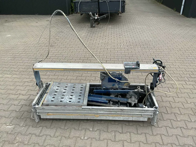Carat x-coup steenzaagmachine - afbeelding 1 van  11
