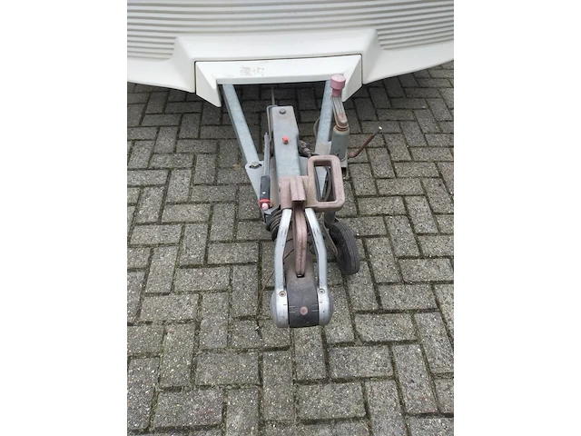 Caravan 4044 beyerland, bouwjaar 1994 - afbeelding 4 van  10