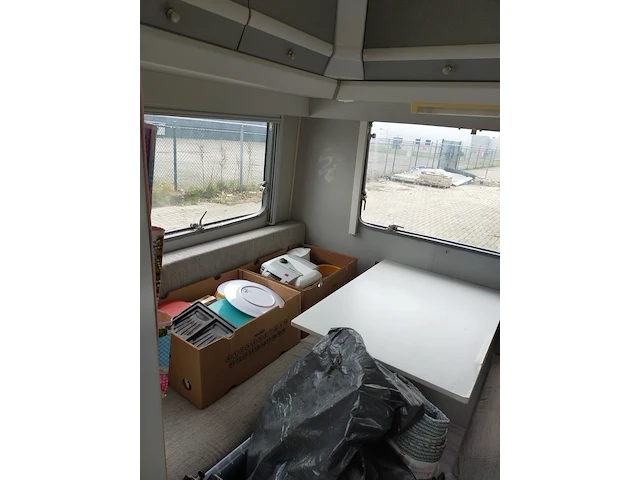 Caravan 4044 beyerland, bouwjaar 1994 - afbeelding 7 van  10