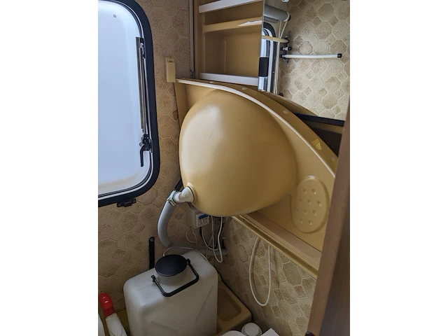 Caravan fendt, 425n, bouwjaar 1984 - afbeelding 10 van  38