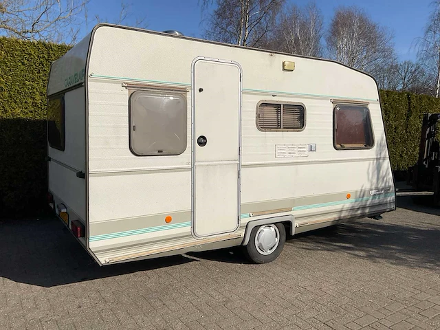 Caravelair - caravan - afbeelding 1 van  16
