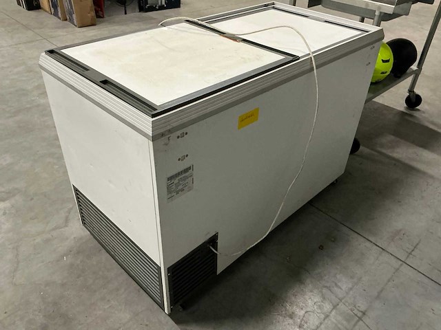 Caravell vrieskist - afbeelding 4 van  5