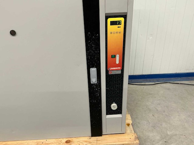 Carbolite - pif 200 - droogstoof - afbeelding 2 van  3