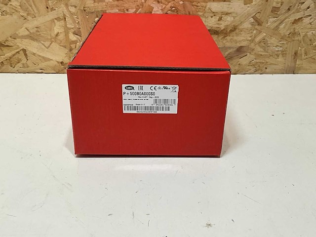 Carel p+500b0a000s0 programmeerbare thermostaat controller - afbeelding 6 van  8