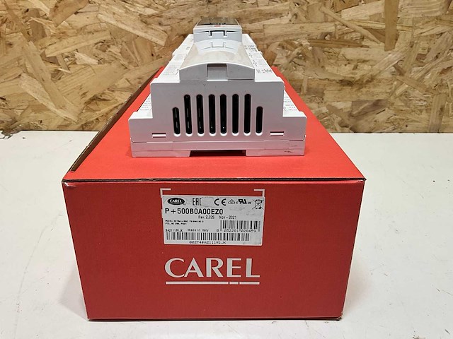 Carel p+500b0a00ez0 programmeerbare thermostaat controller - afbeelding 4 van  6