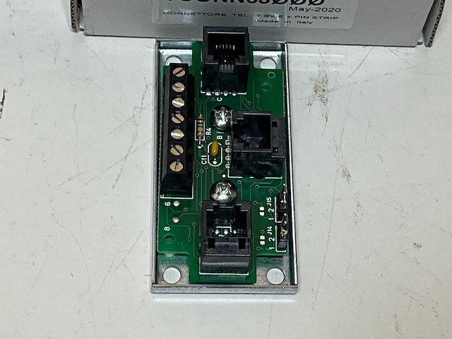 Carel tconn6j000 t-connector voor lokaal netwerk (5x) - afbeelding 3 van  4